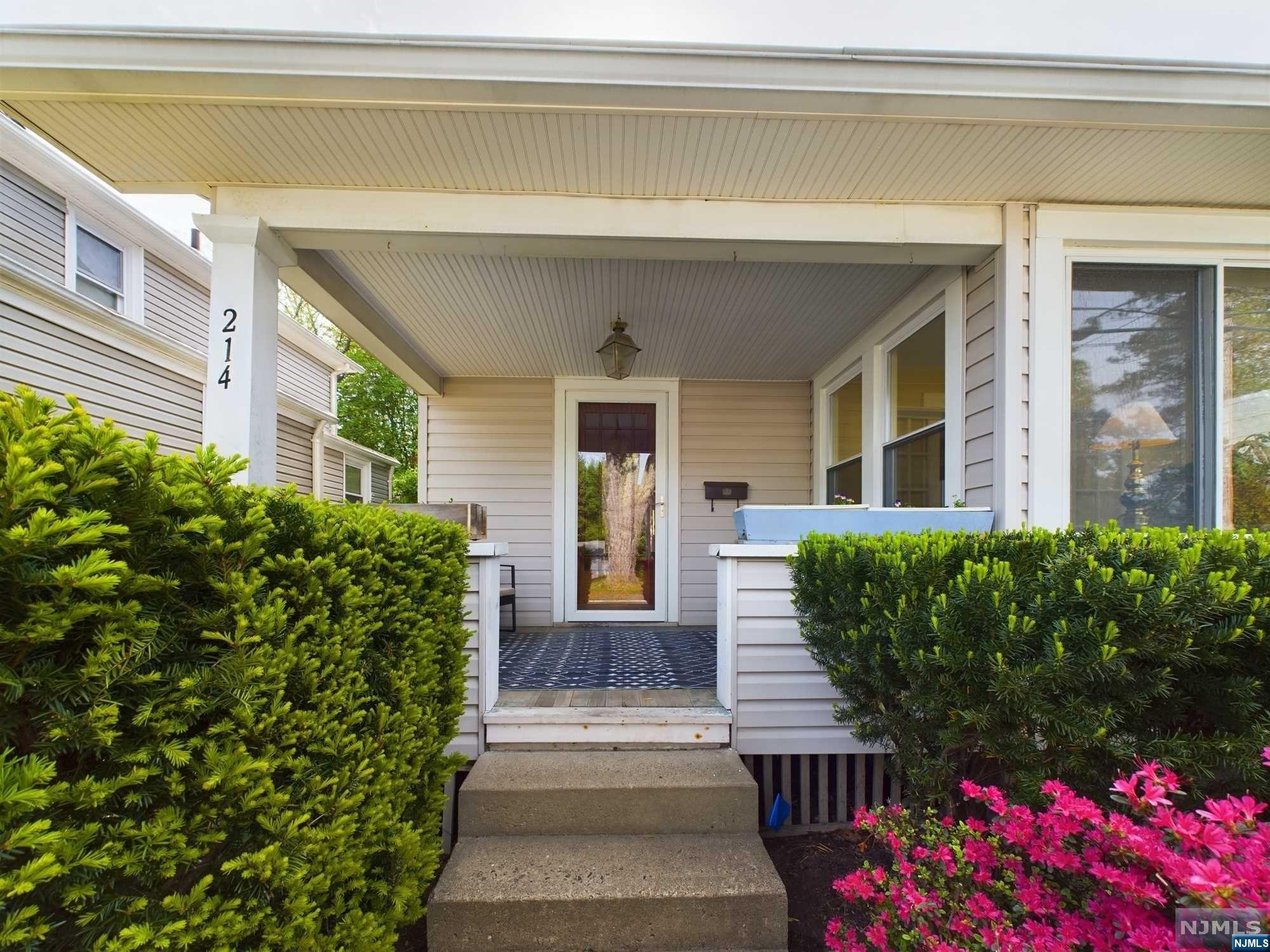 214 Paterson Avenue