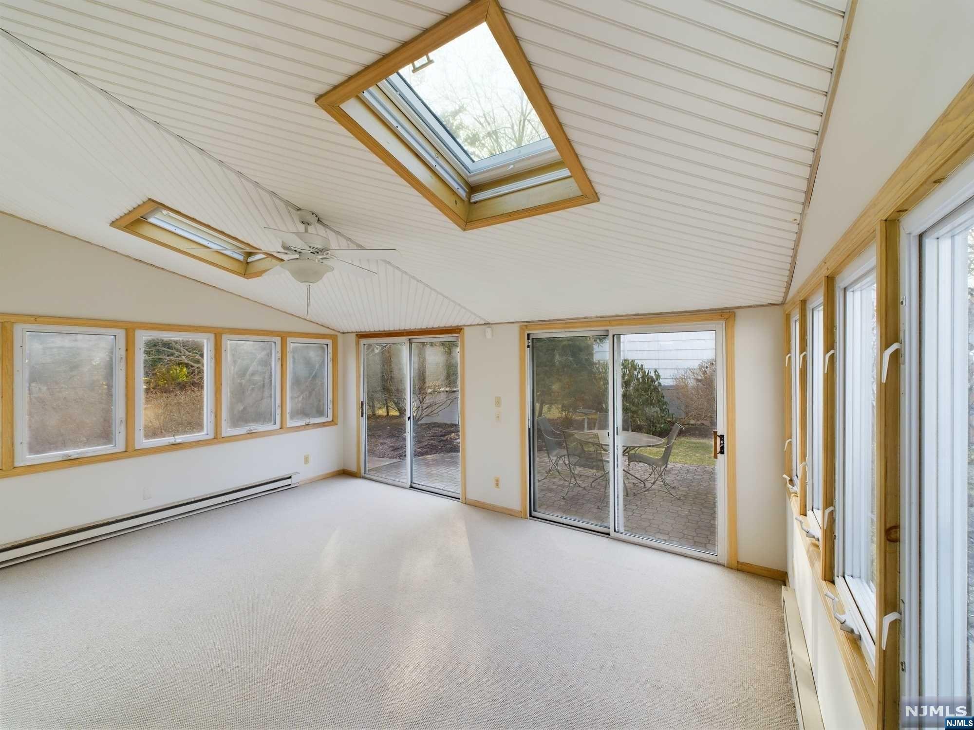 560 Northern Parkway