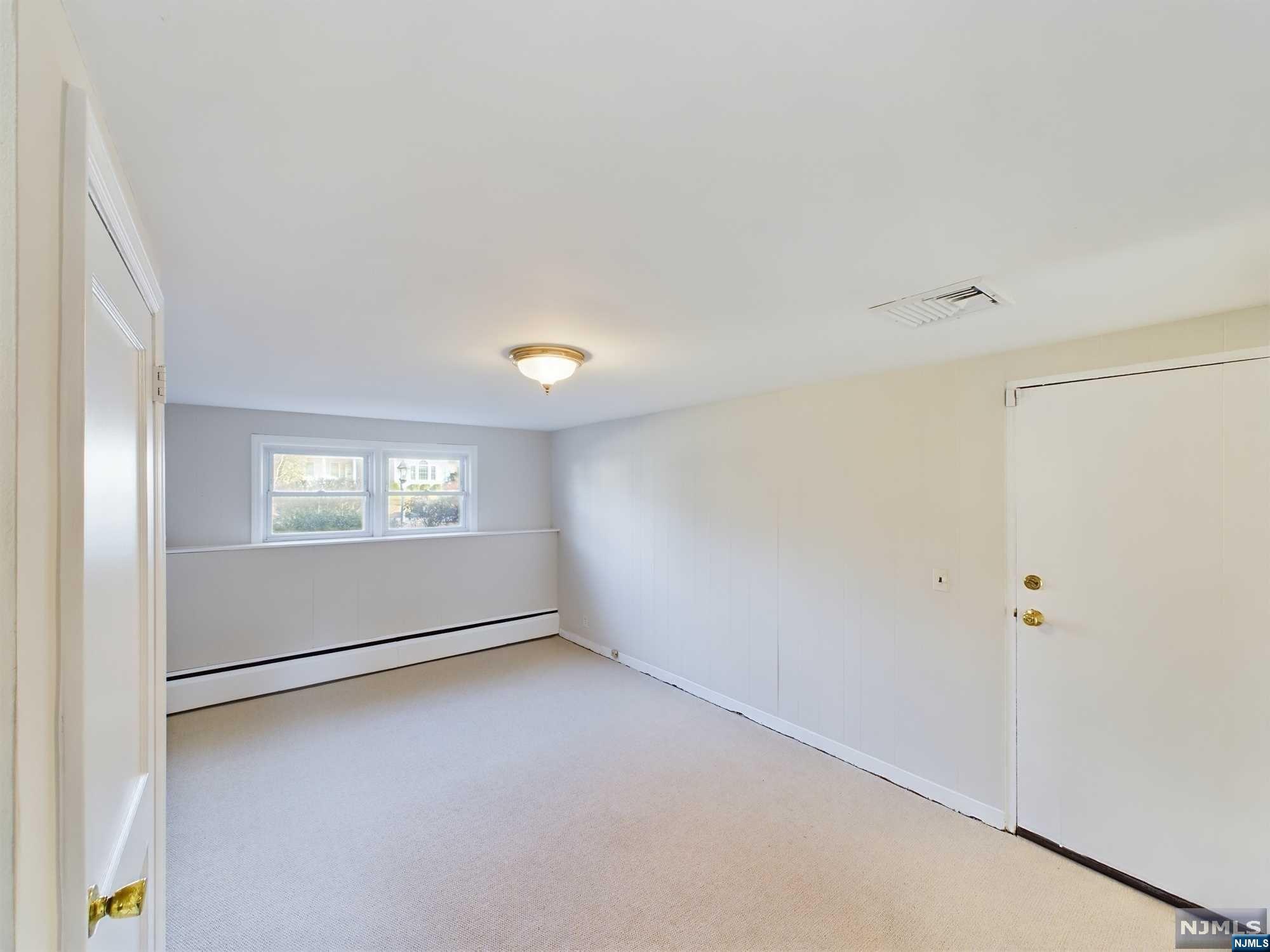 560 Northern Parkway