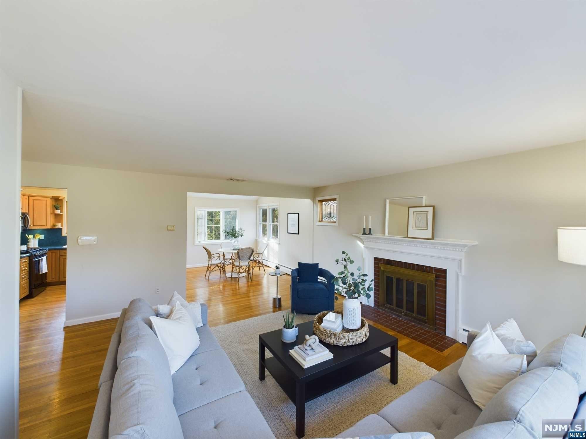 560 Northern Parkway