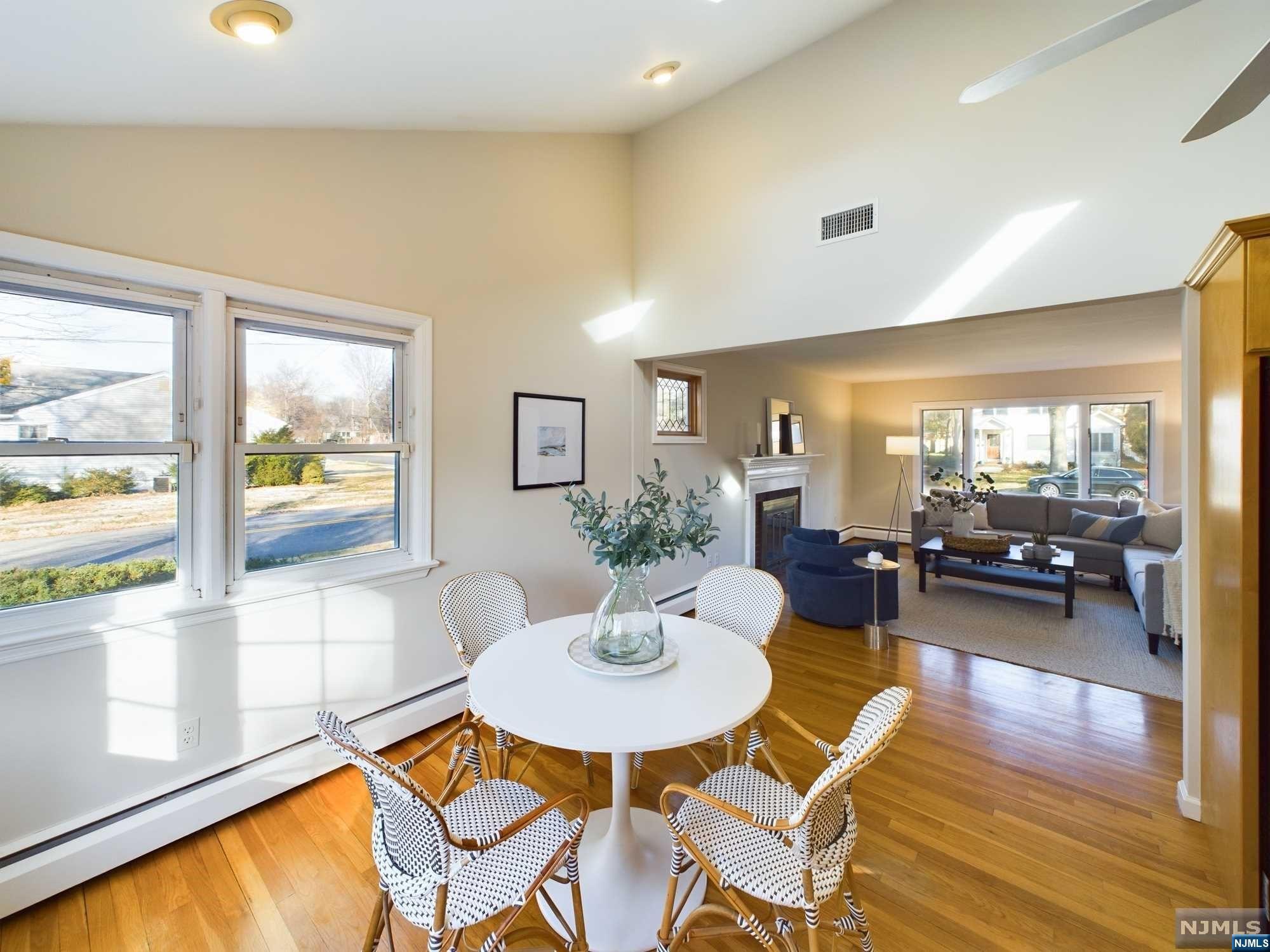 560 Northern Parkway