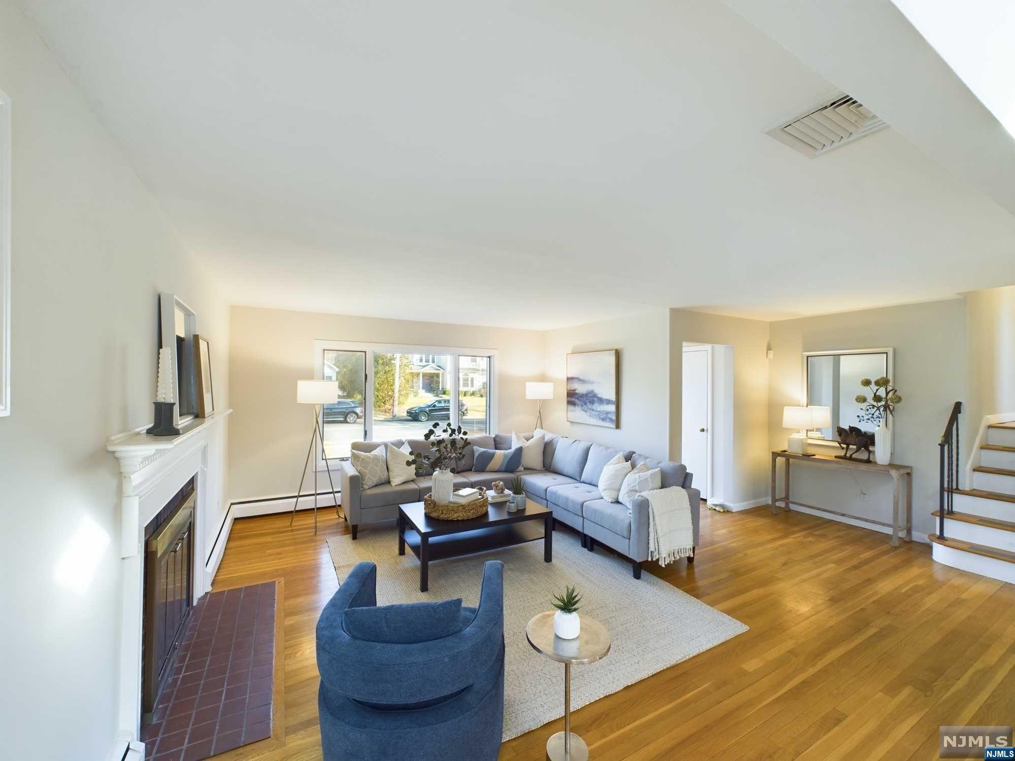 560 Northern Parkway