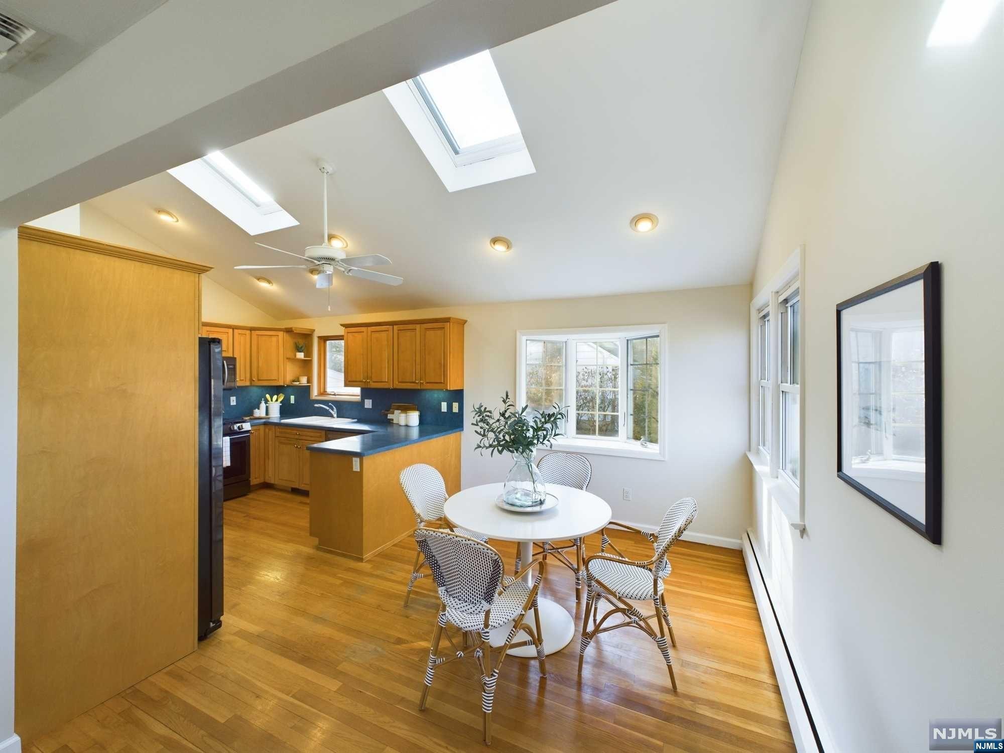 560 Northern Parkway