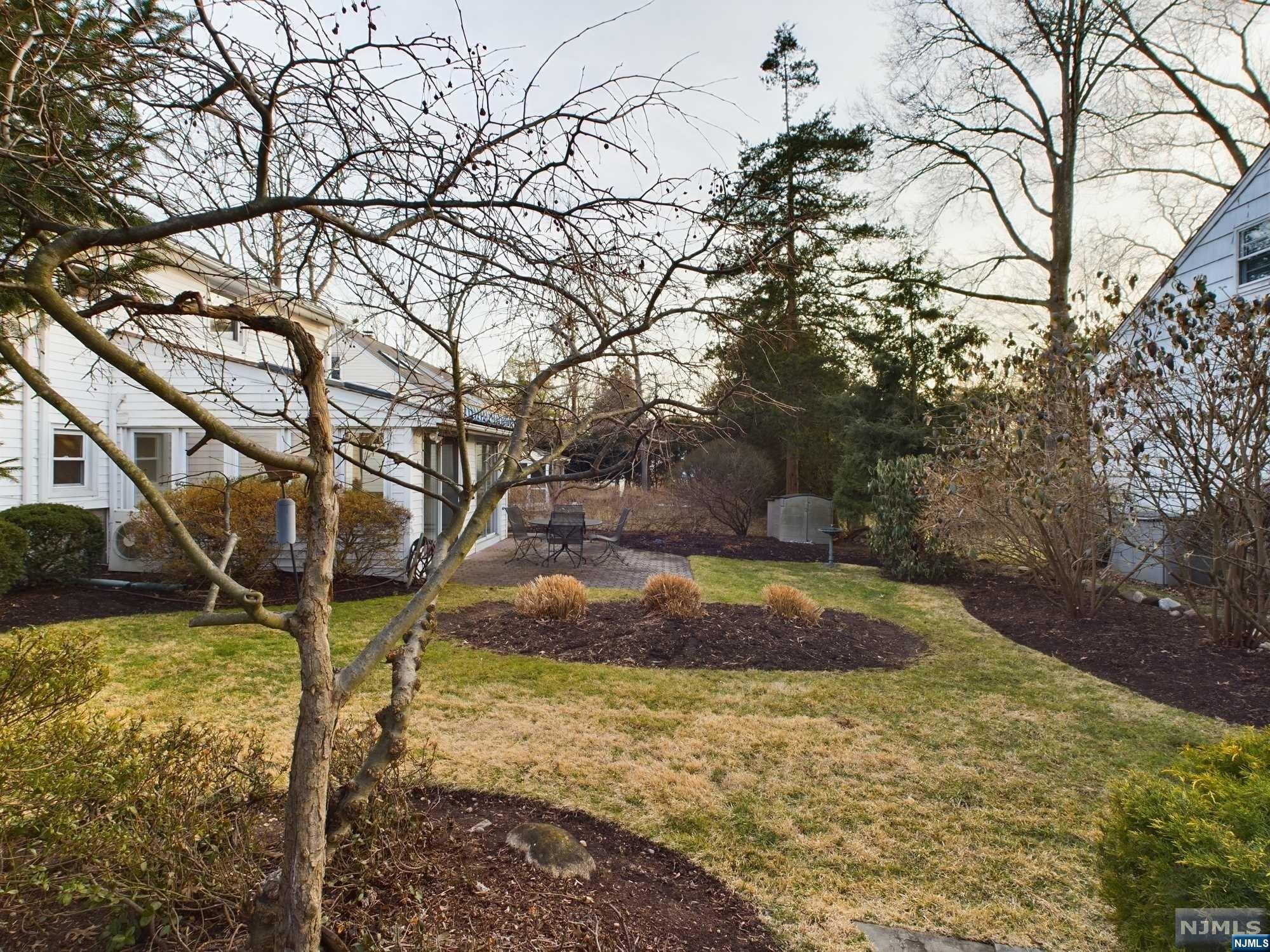 560 Northern Parkway