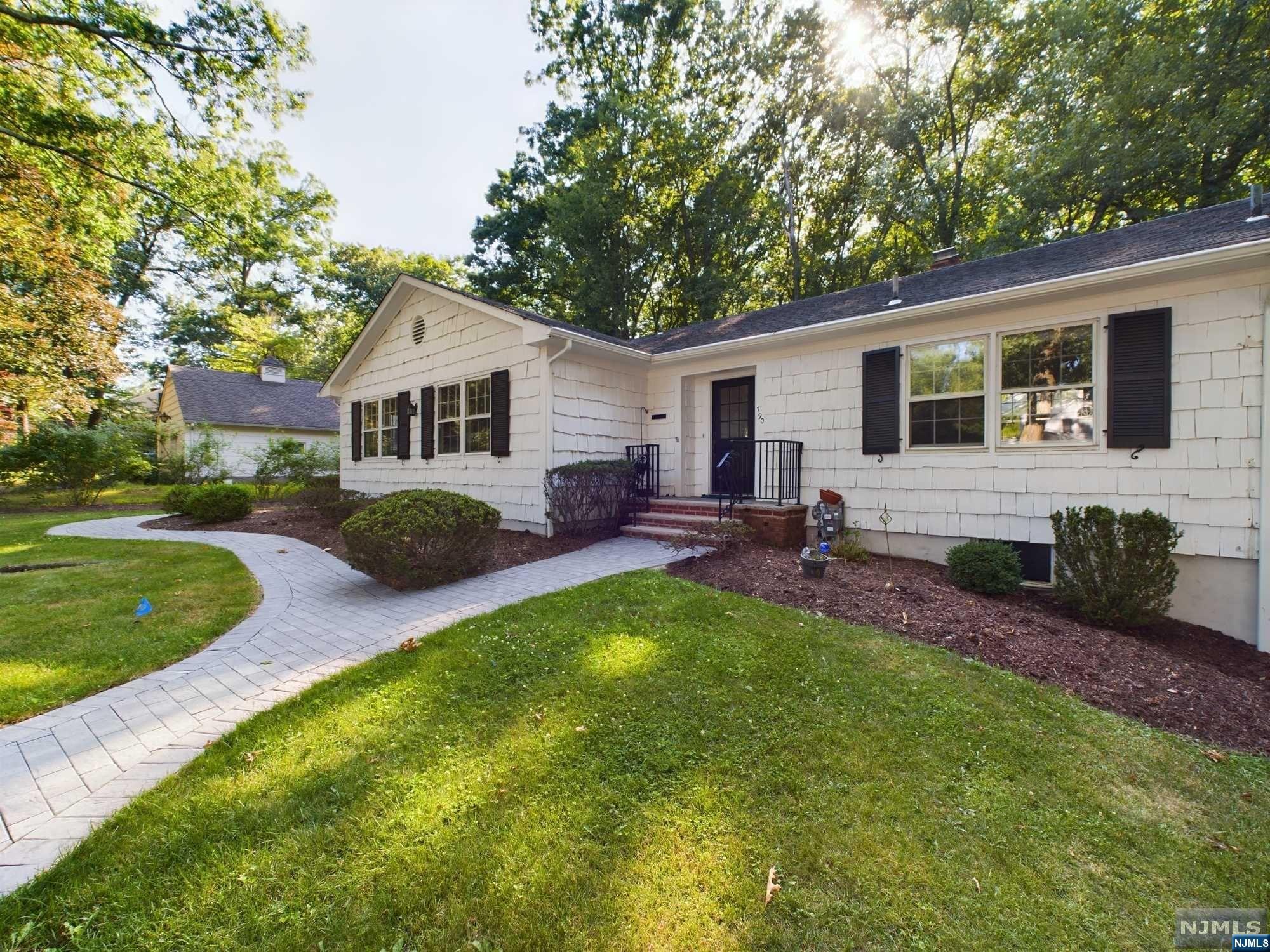 790 Norman Drive