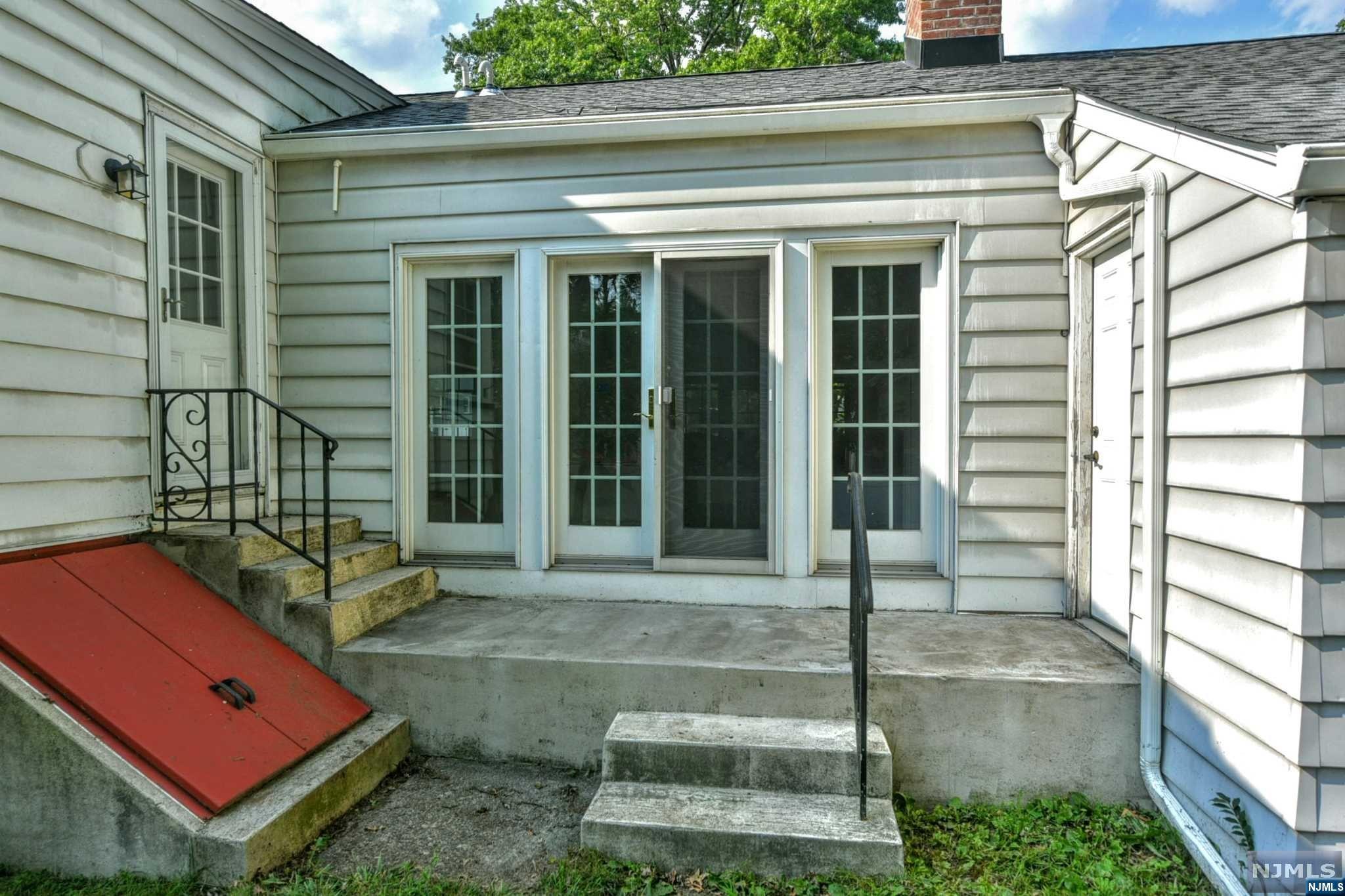 56 Grove Street