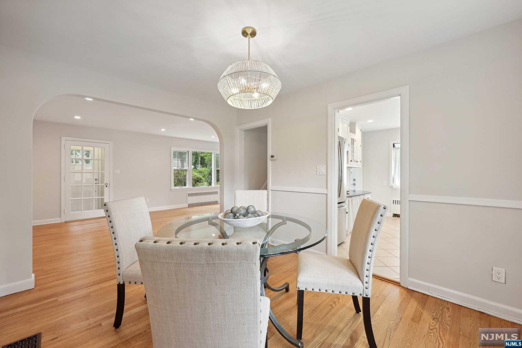 58 Midwood Avenue