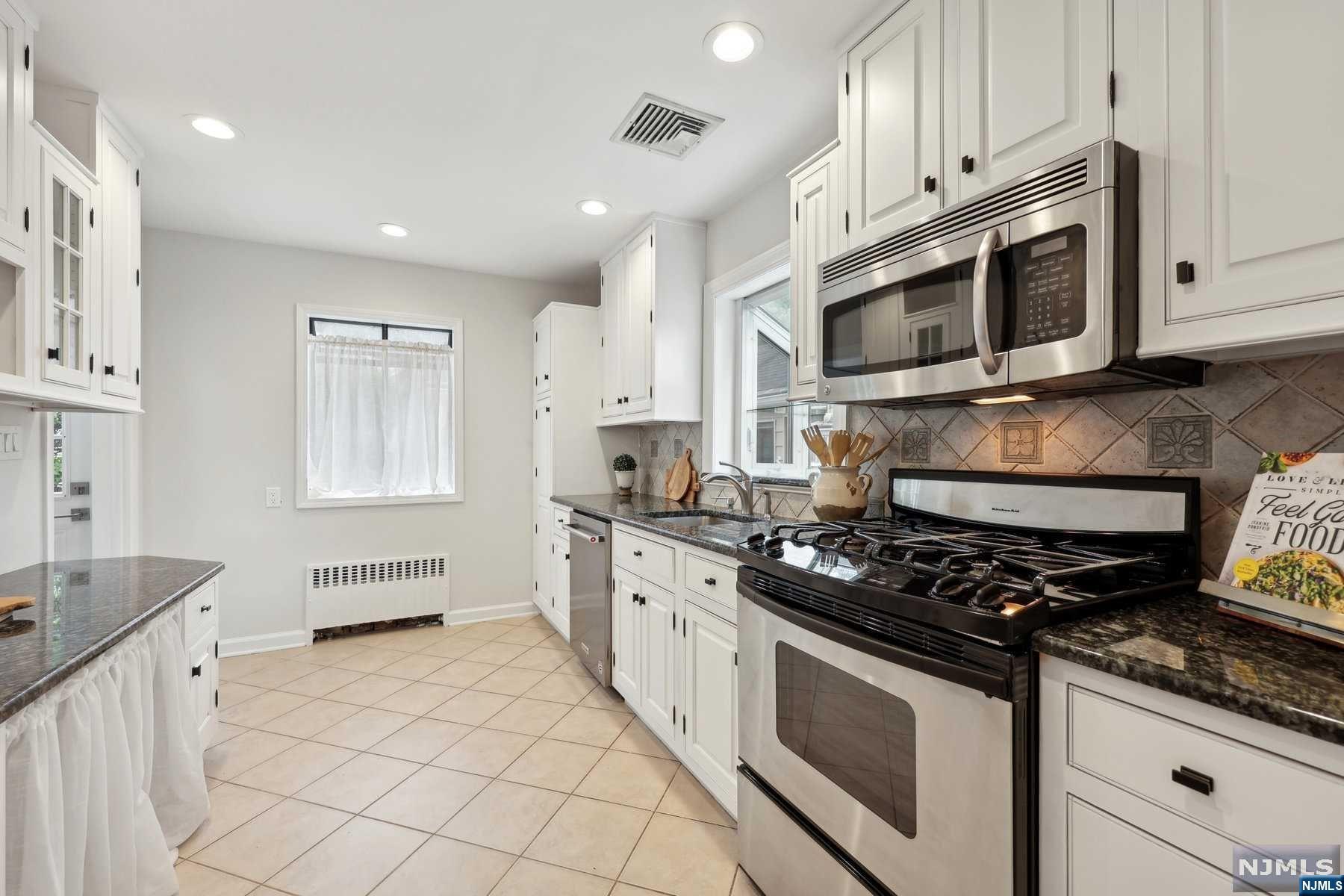 58 Midwood Avenue