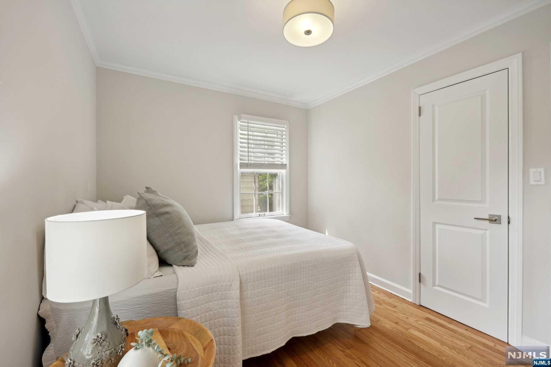 58 Midwood Avenue