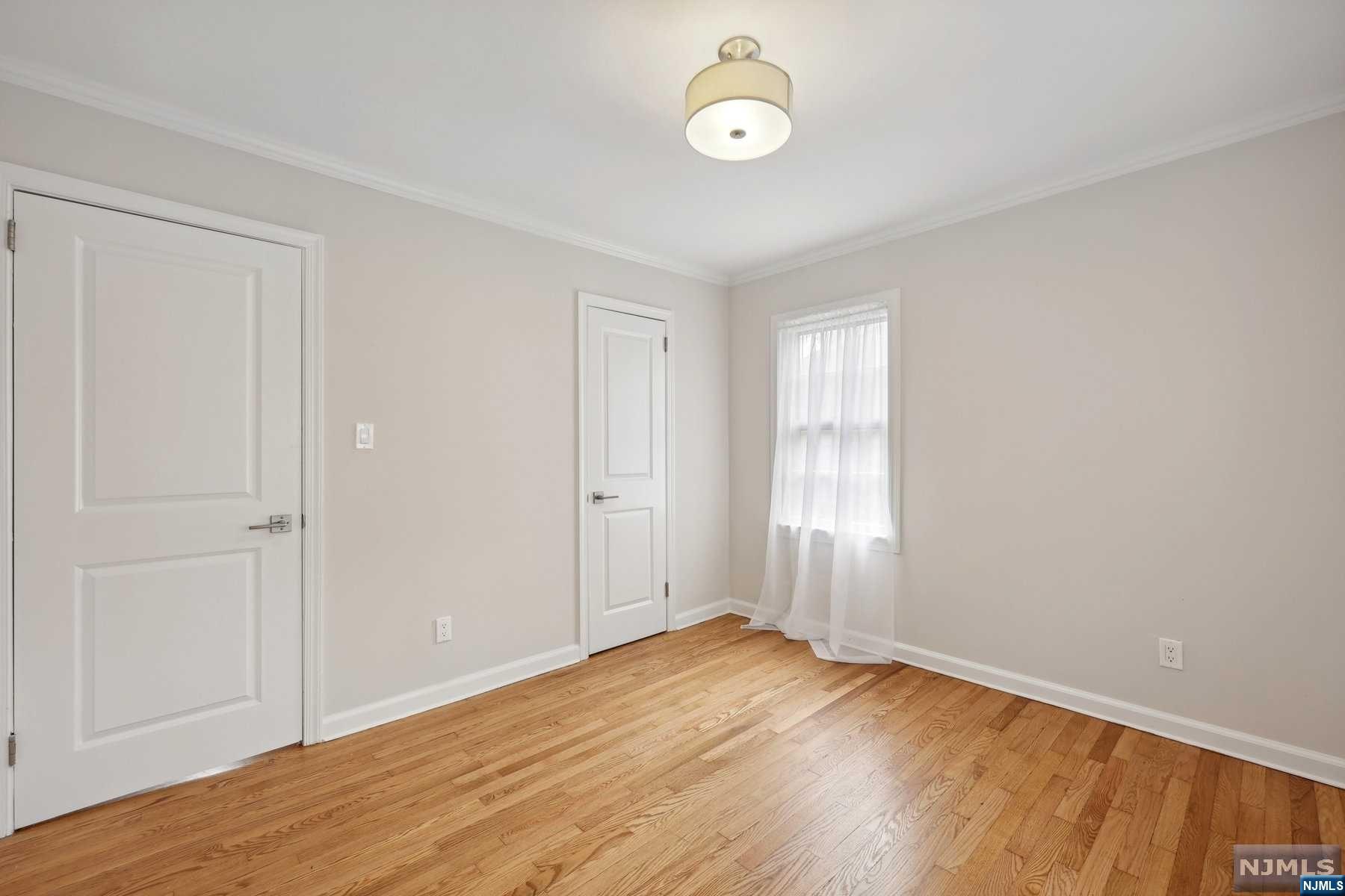58 Midwood Avenue