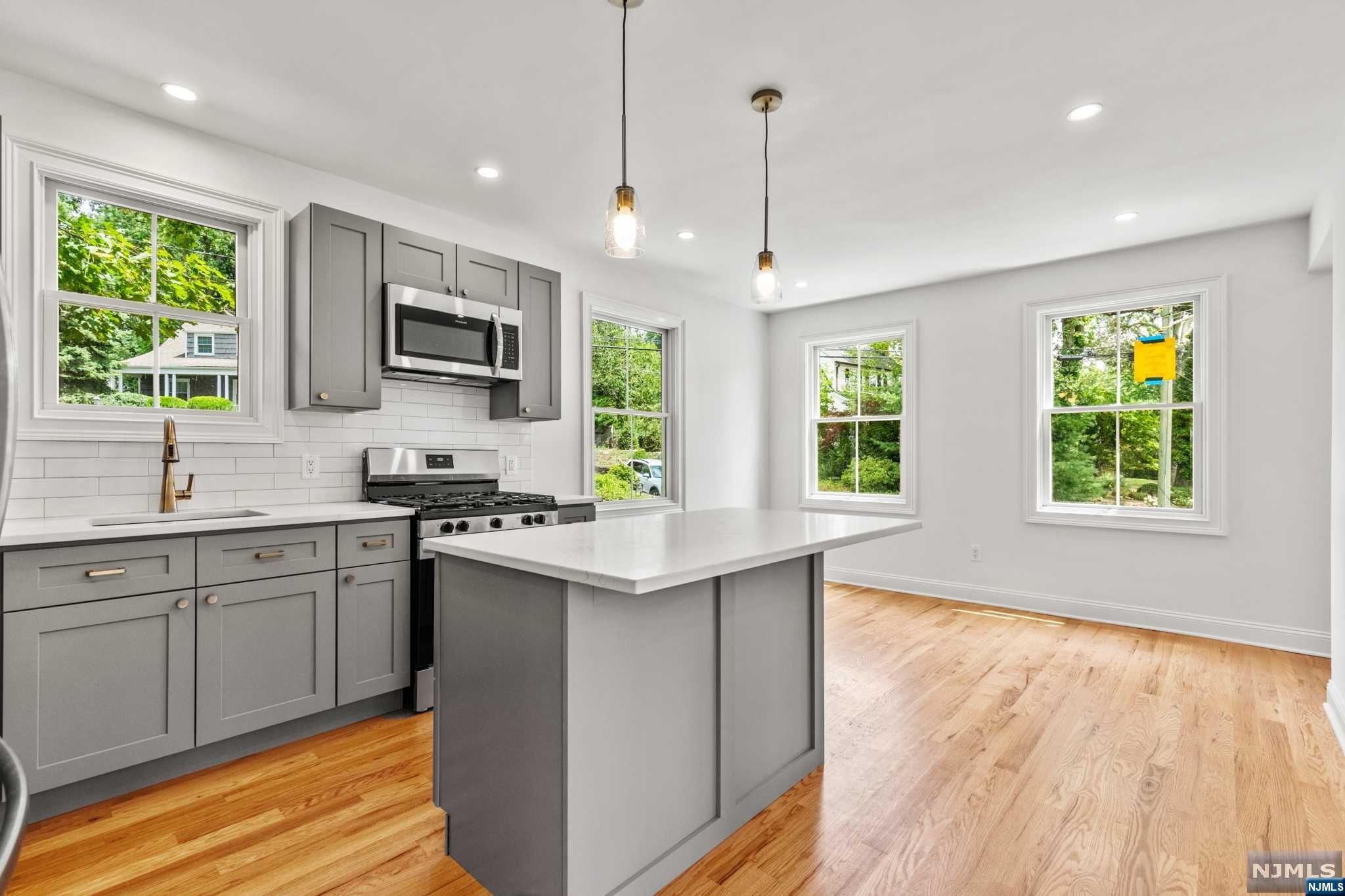 43 Franklin Avenue