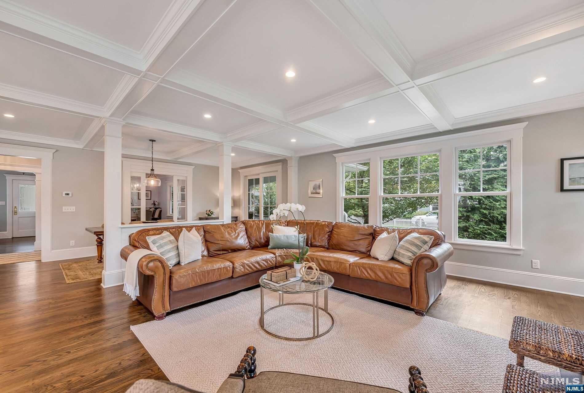 56 Walthery Avenue