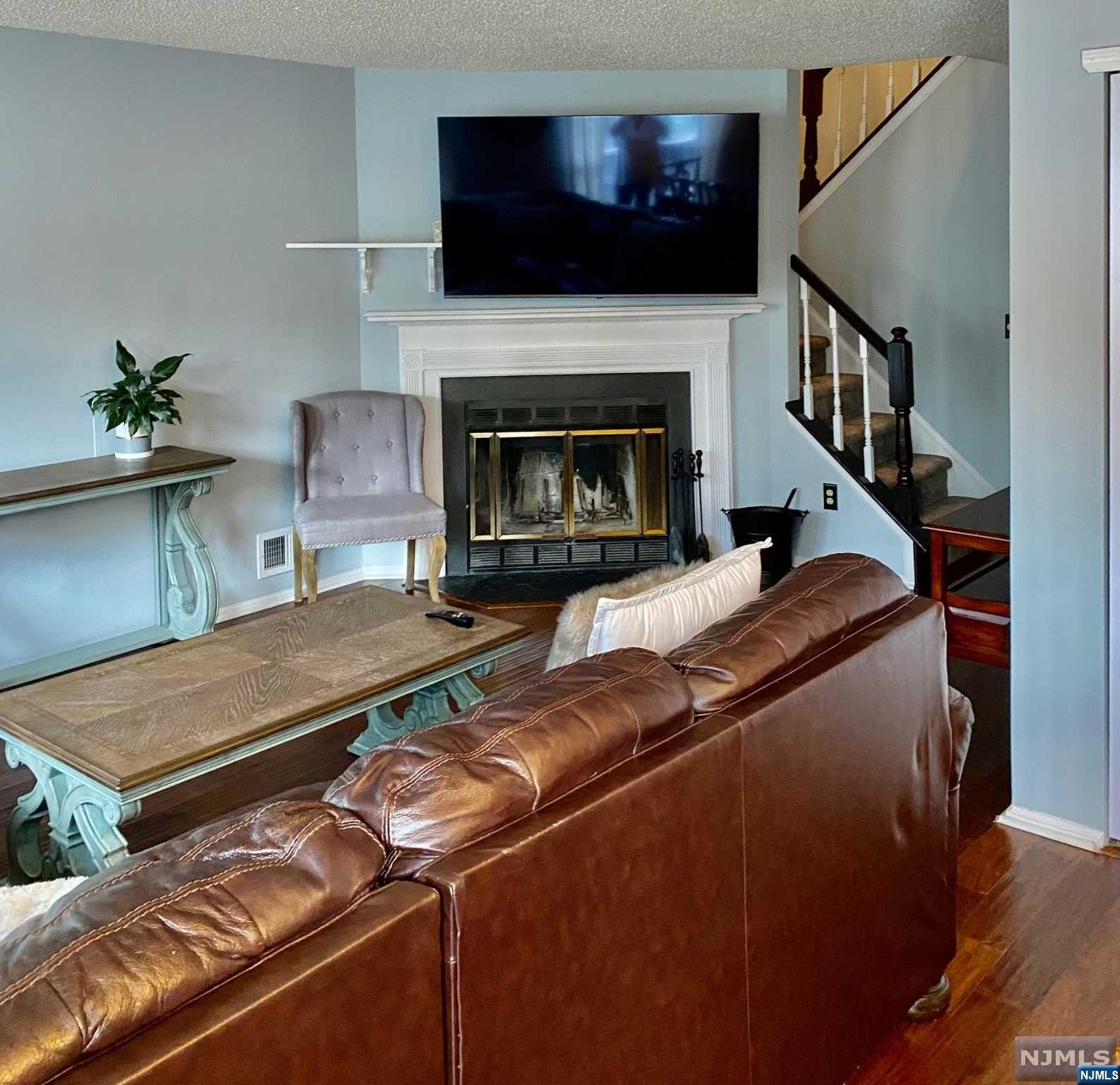 682 Plum Terrace