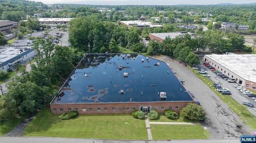 30 Industrial Avenue