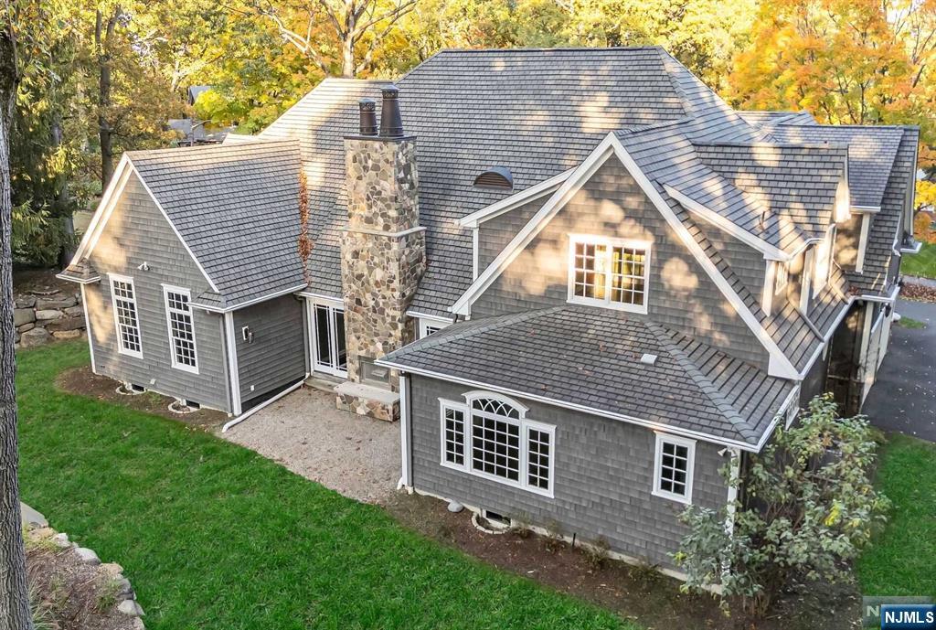 369 Annette Court