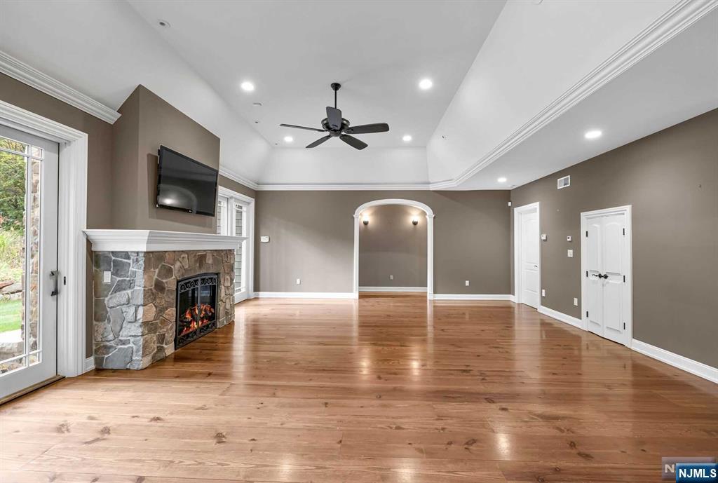 369 Annette Court