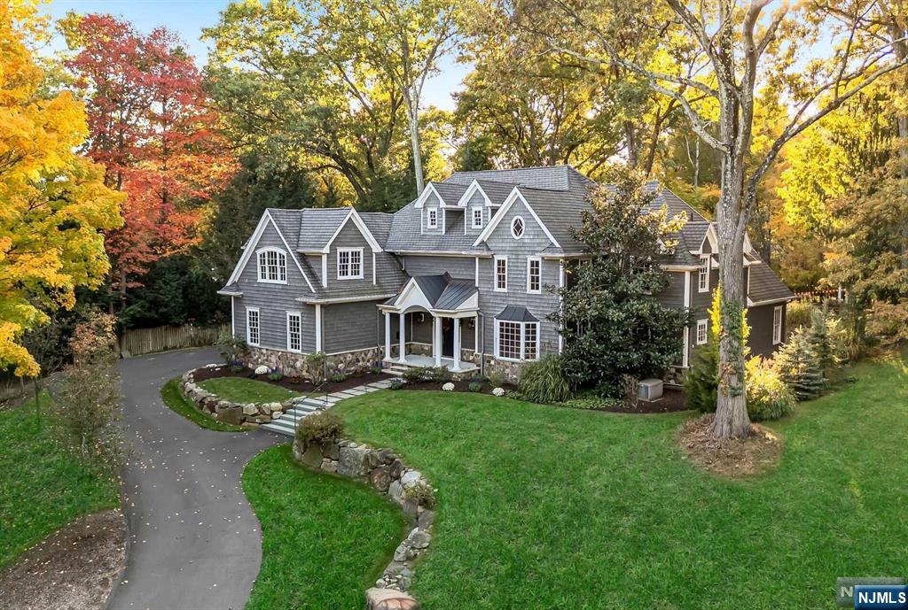 369 Annette Court