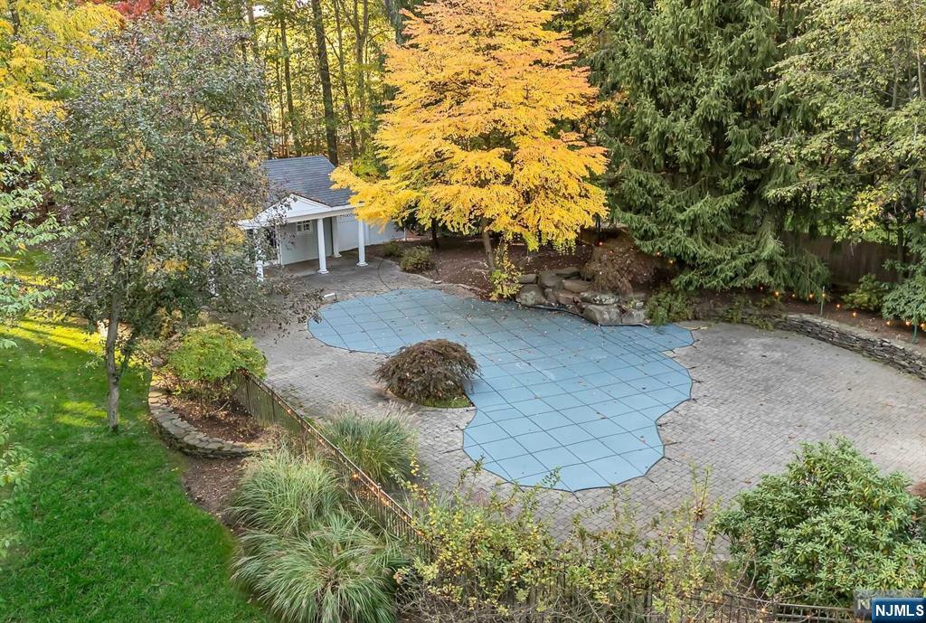 369 Annette Court
