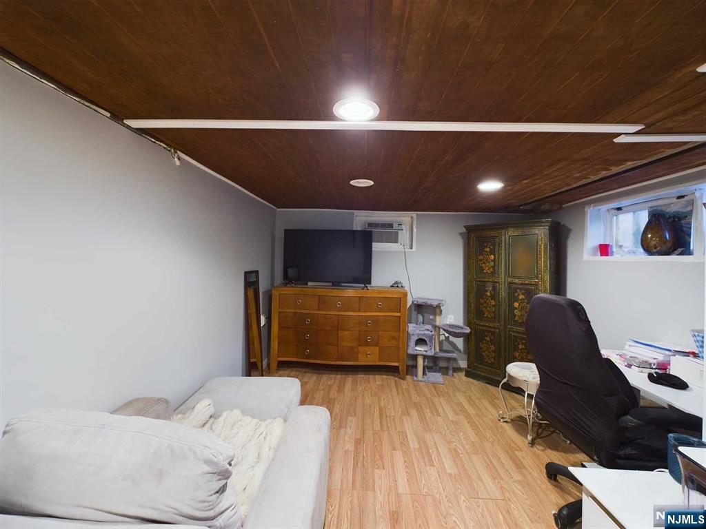 25 Grandview Lane