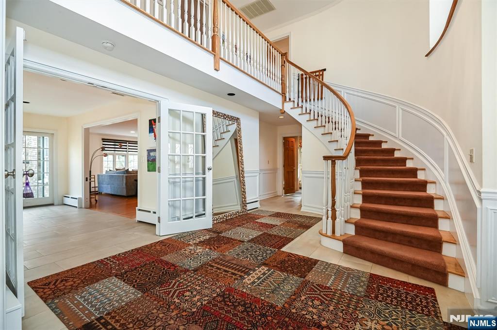 275 Dunham Place