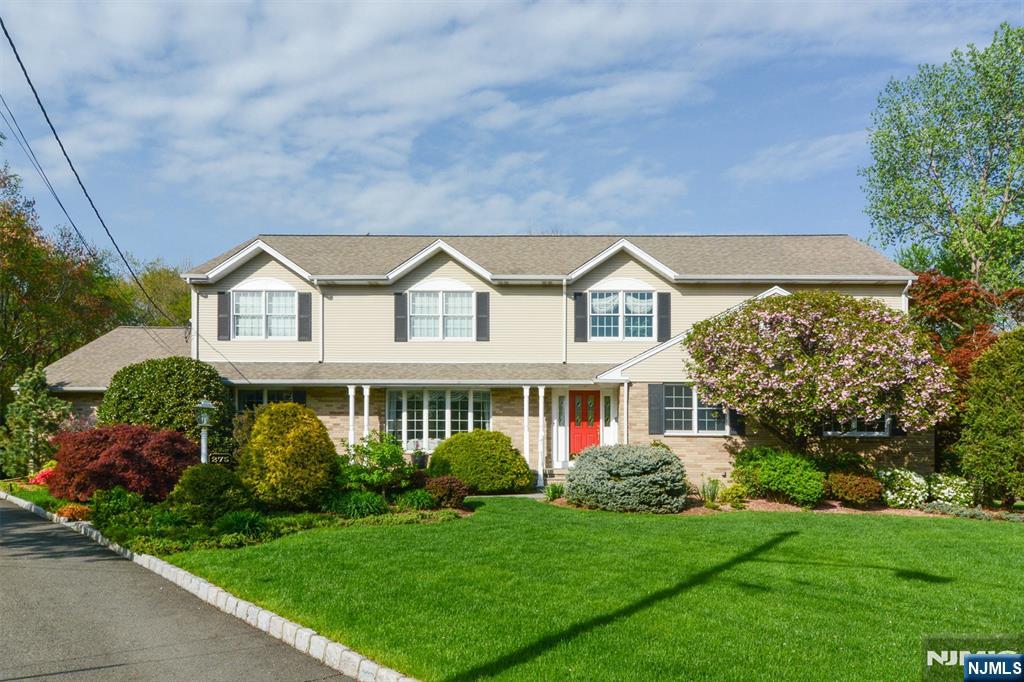 275 Dunham Place