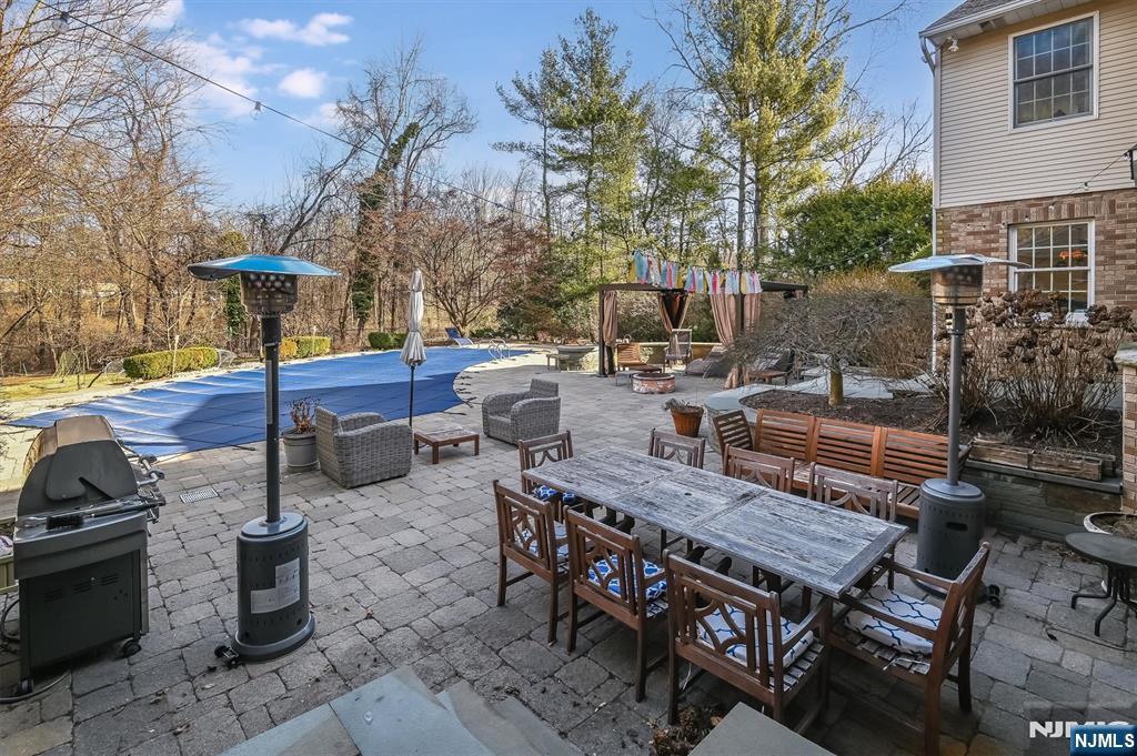 275 Dunham Place