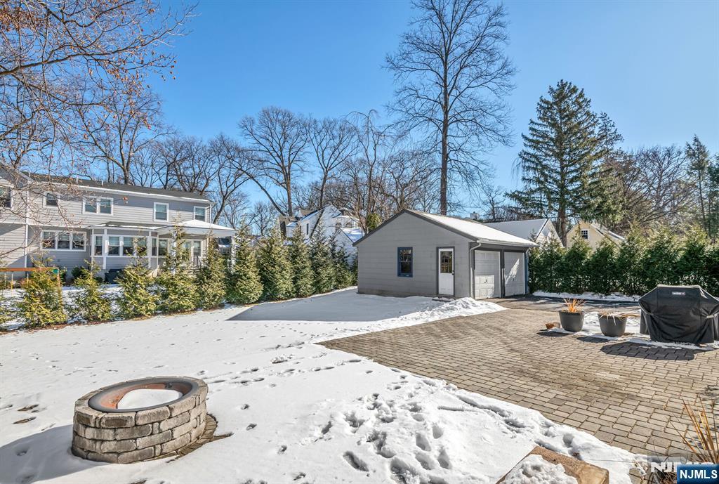 757 Hillcrest Road