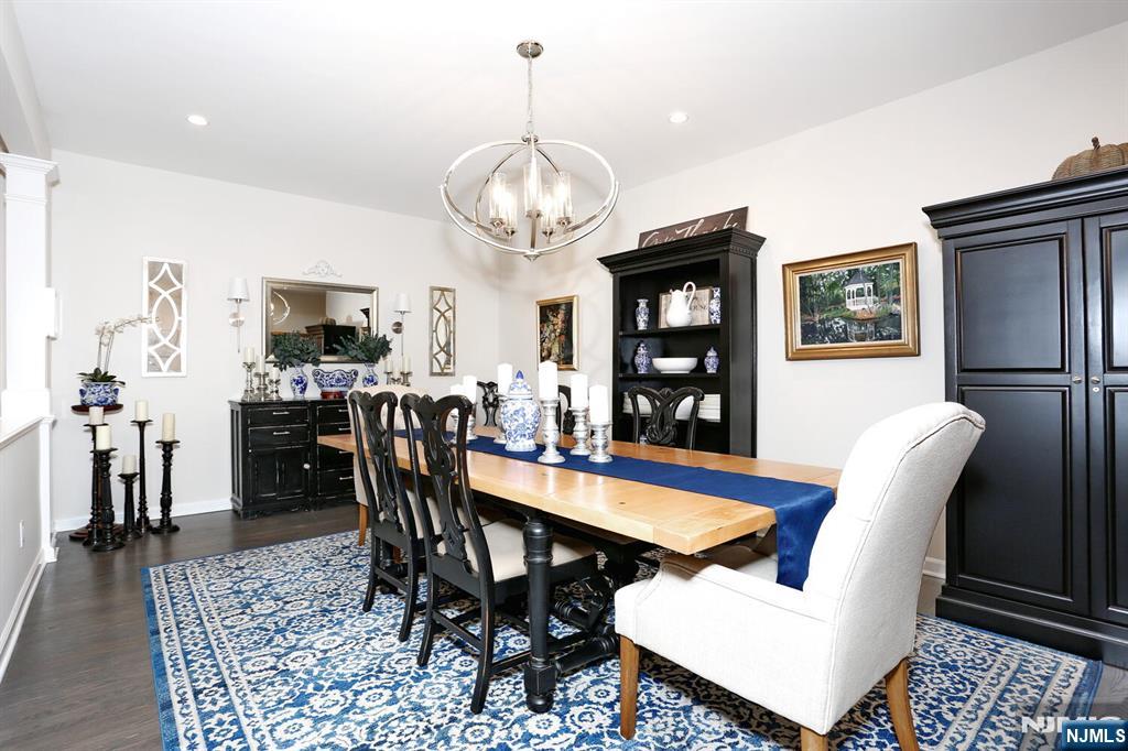 2 Normandy Court 14