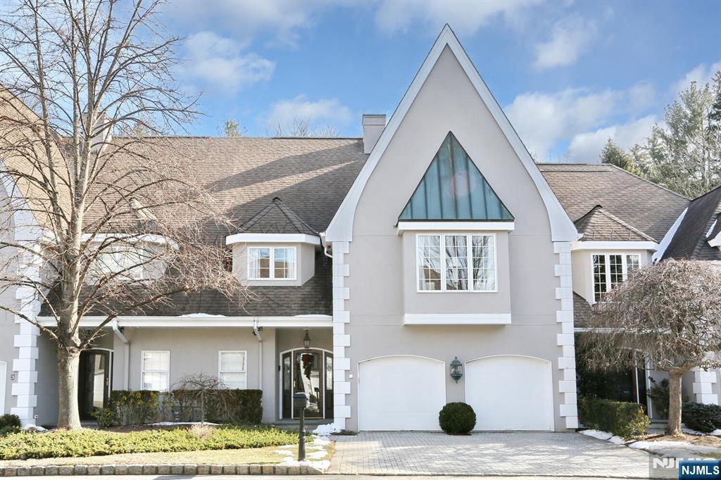 2 Normandy Court 14