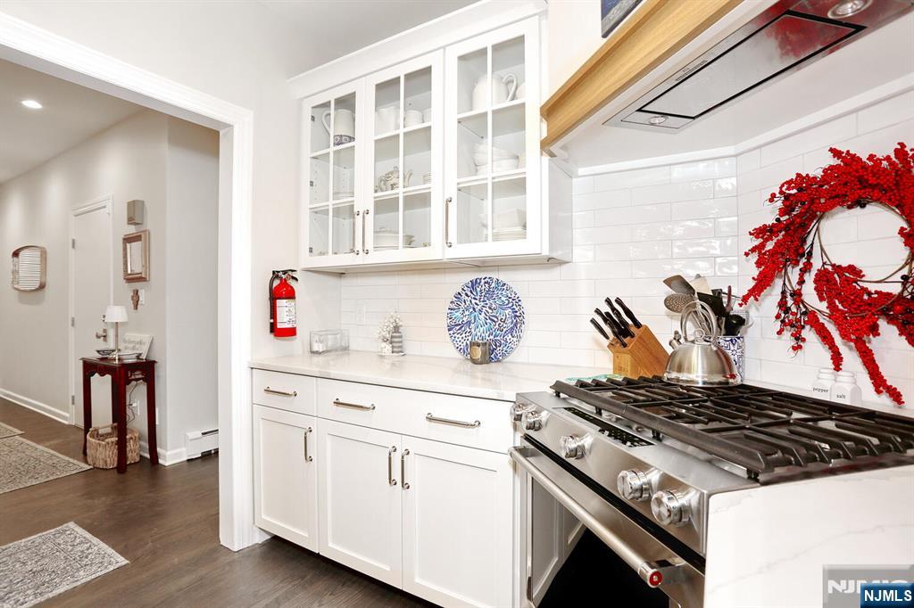 2 Normandy Court 14