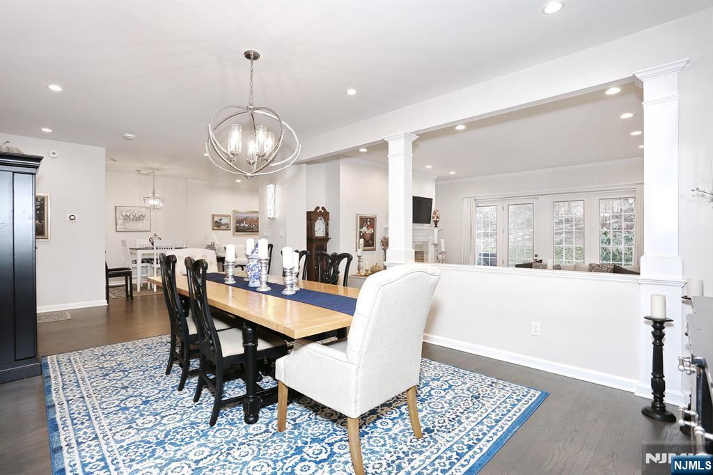 2 Normandy Court 14