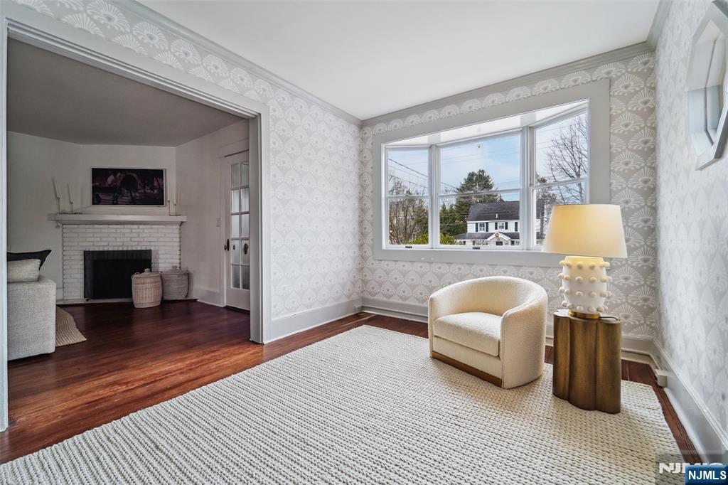 359 Linwood Avenue