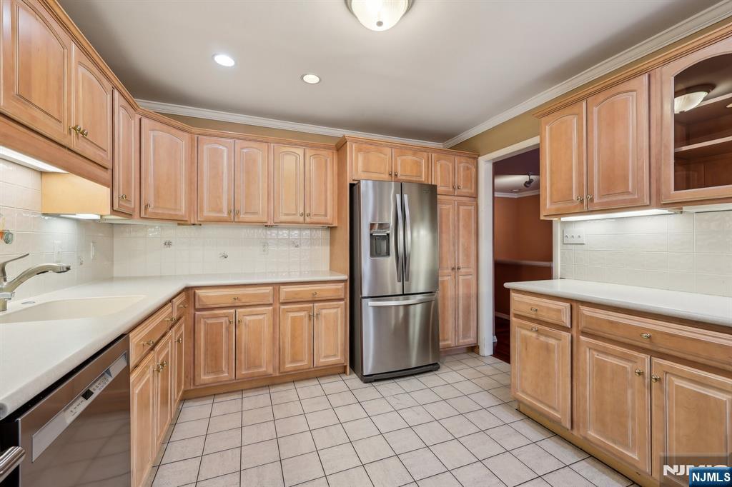 215 Mountain View Drive