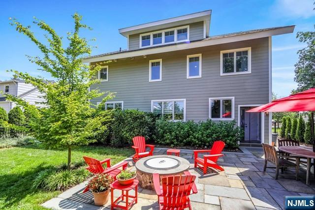 360 Westfield Avenue