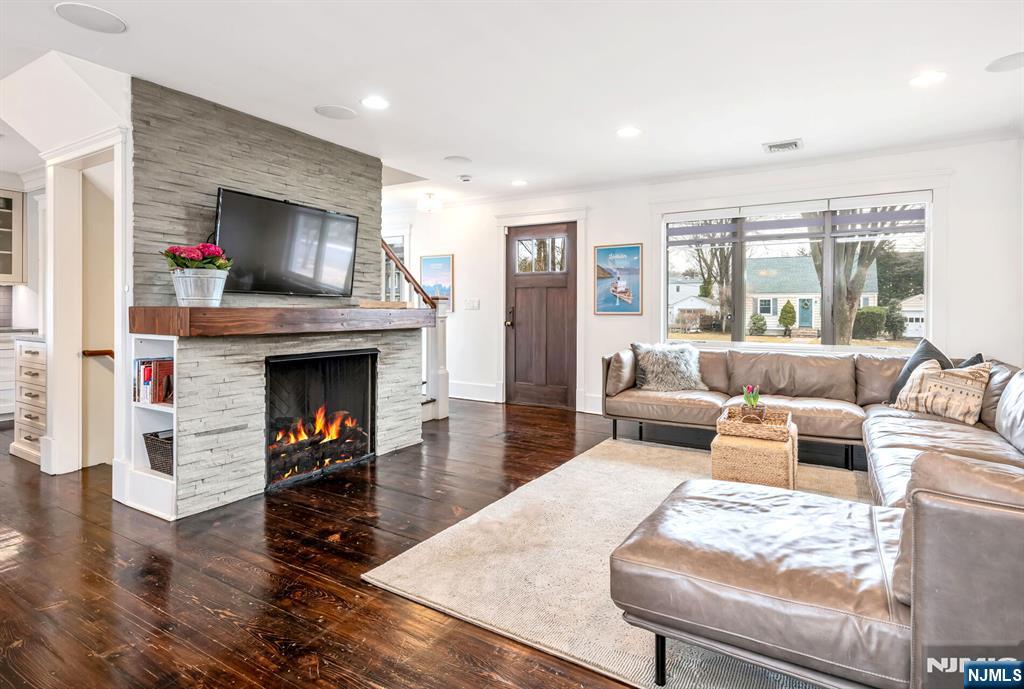 360 Westfield Avenue