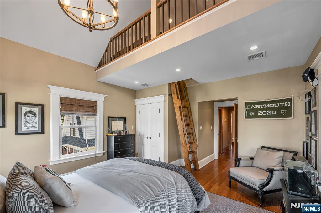 477 Beverly Road