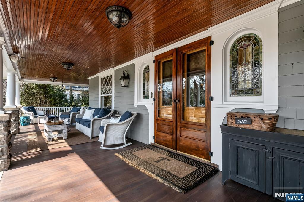 477 Beverly Road