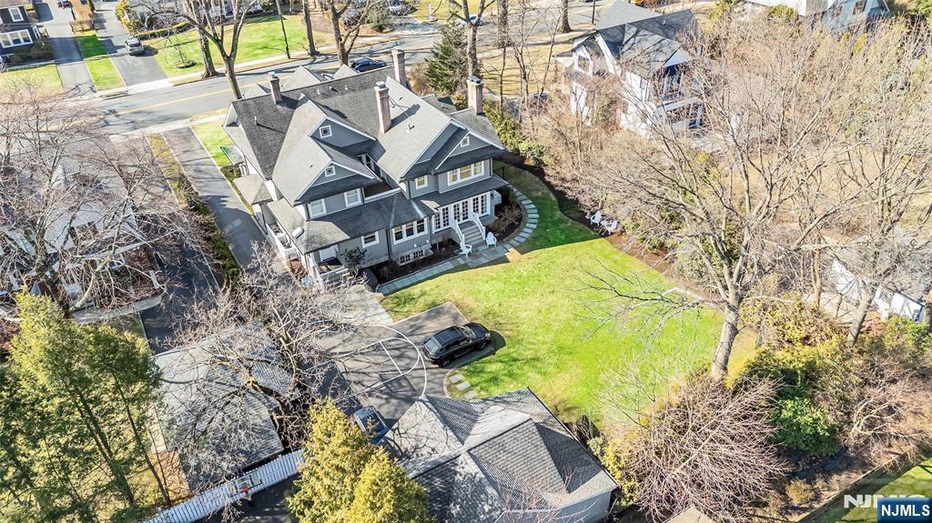 477 Beverly Road
