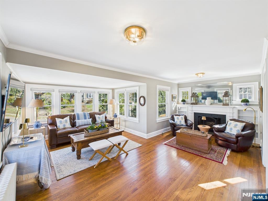 207 Doremus Avenue