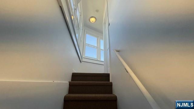 189 Rock Road 3