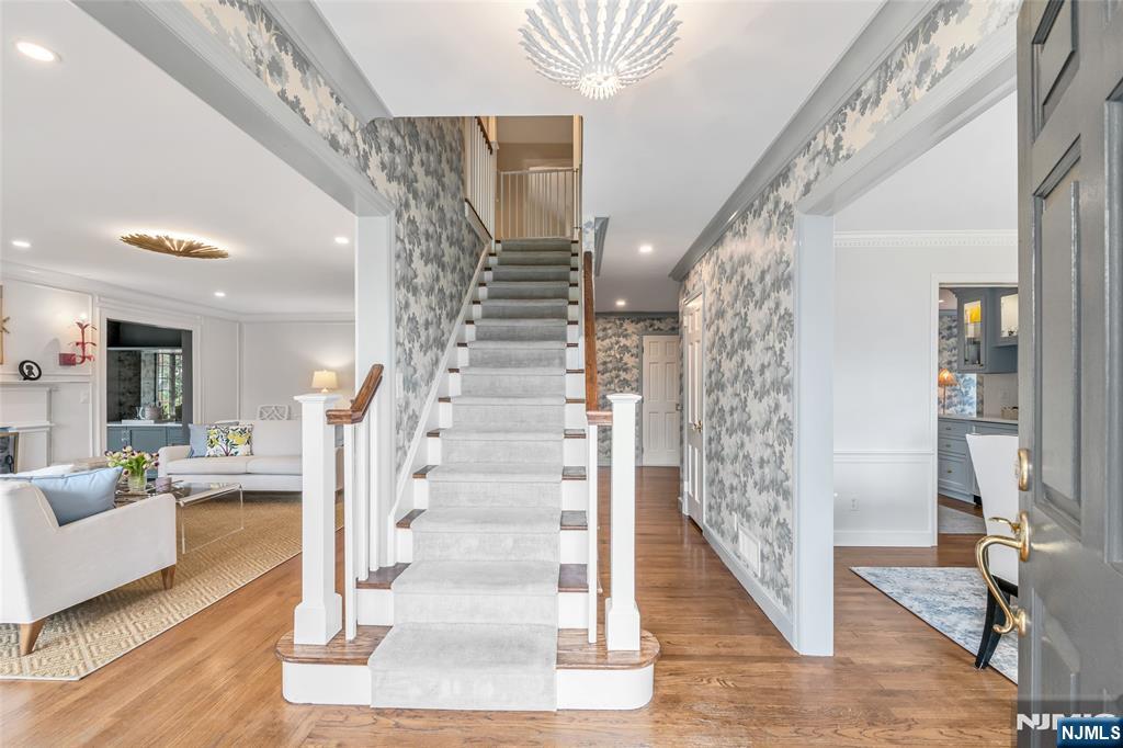 24 Murray Avenue