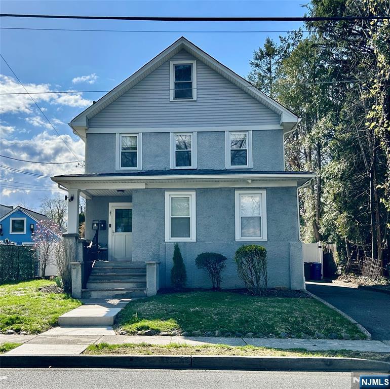 22 Walter Hammond Place 1