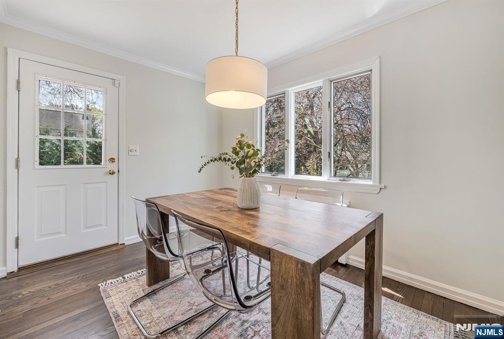 731 Midwood Road