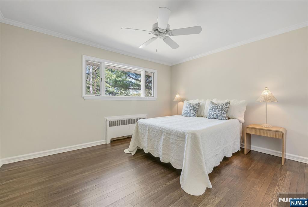 731 Midwood Road