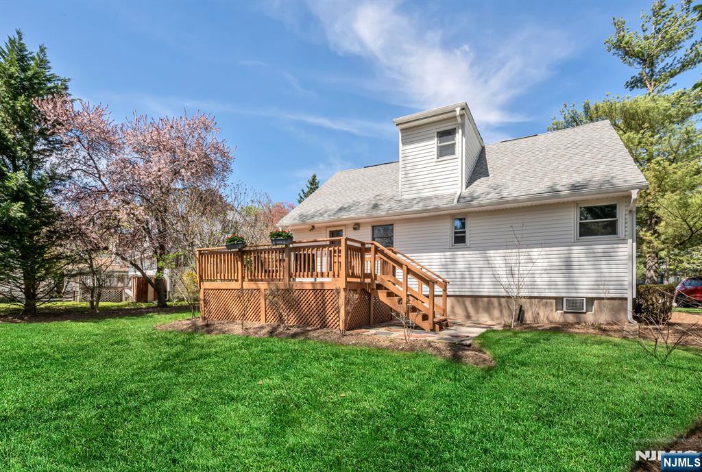 731 Midwood Road