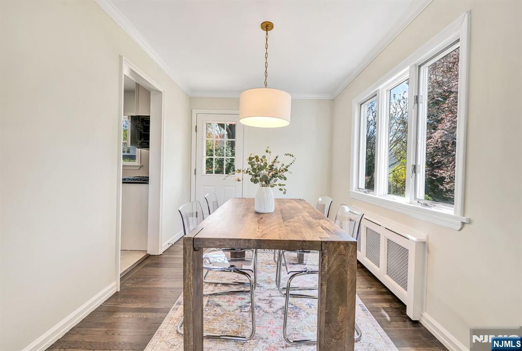 731 Midwood Road