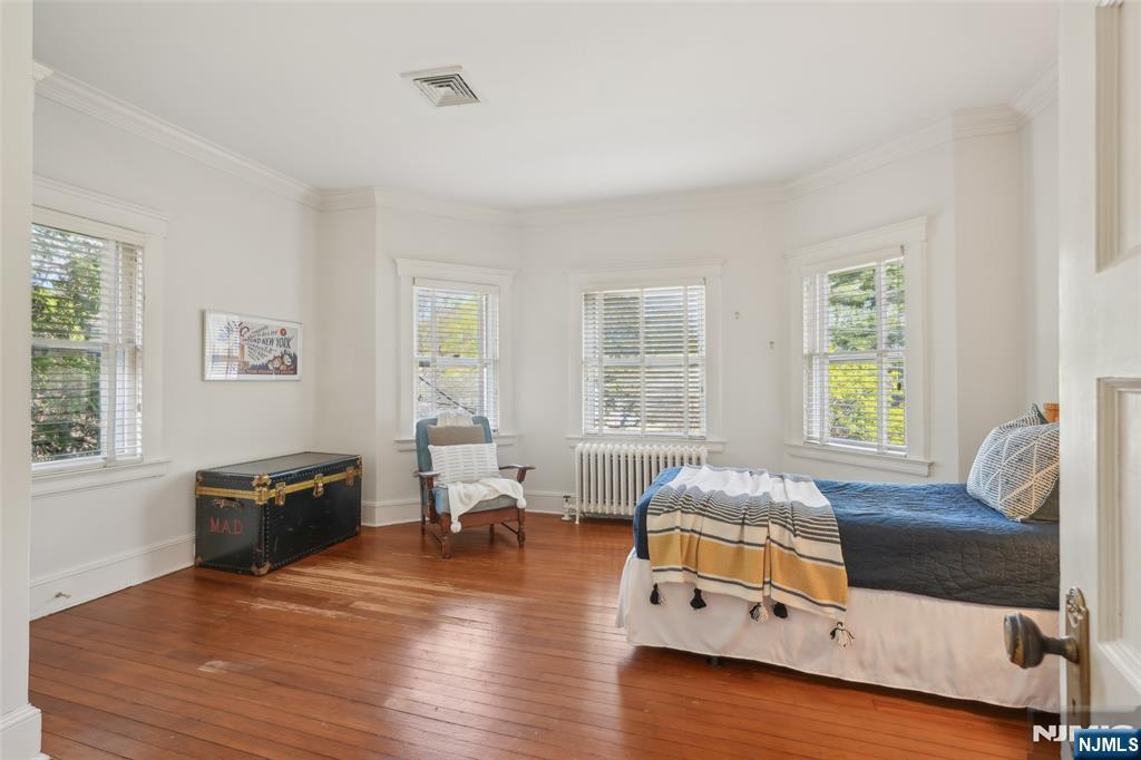 348 Prospect Street