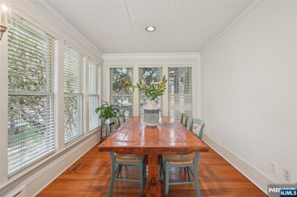 348 Prospect Street