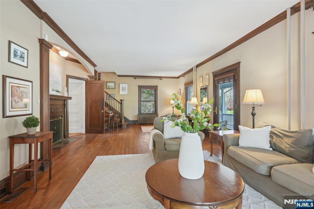 348 Prospect Street