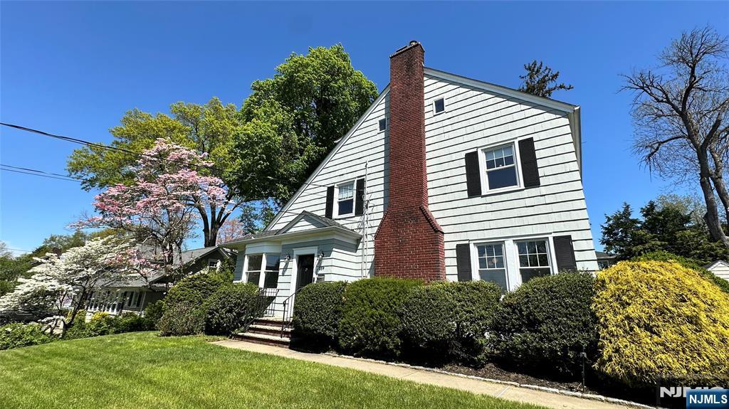 359 Linwood Avenue